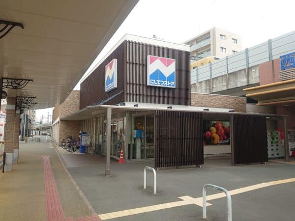 にしてつストア香椎店まで約1082m