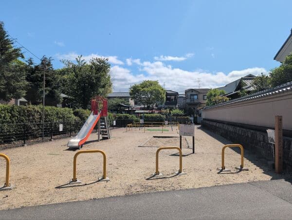 津之江町一丁目あさがお児童遊園まで約508m