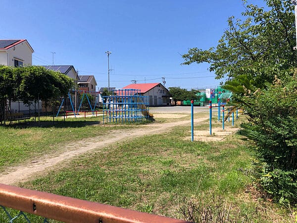 緑ケ浜公園まで約537m