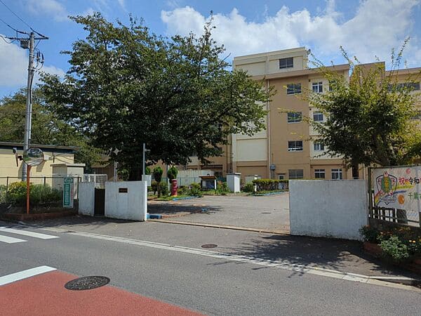 千葉市立花島小学校