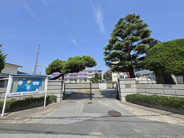 千葉市立稲毛小学校