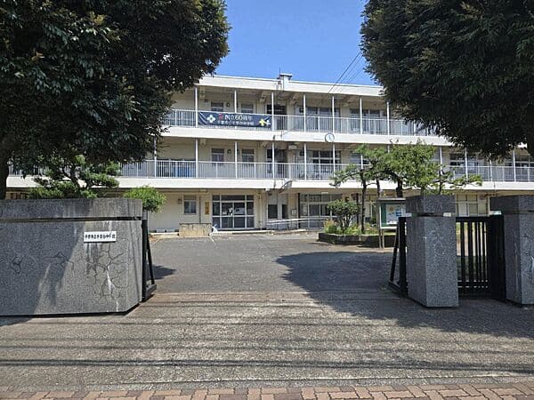 千葉市立千草台中学校