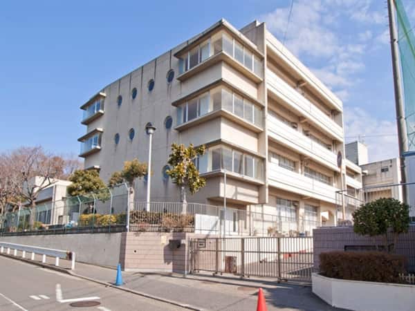 横浜市立小机小学校