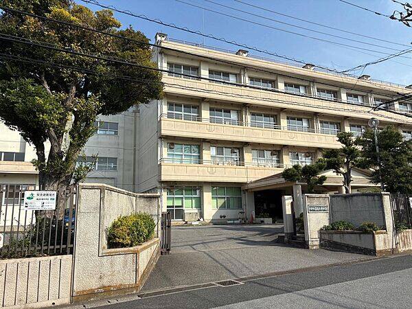 千葉市立幕張本郷中学校