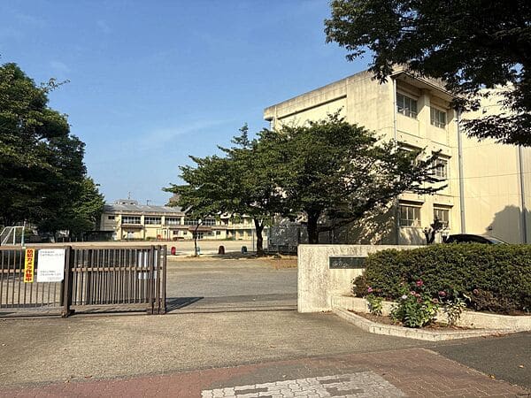 千葉市立西の谷小学校