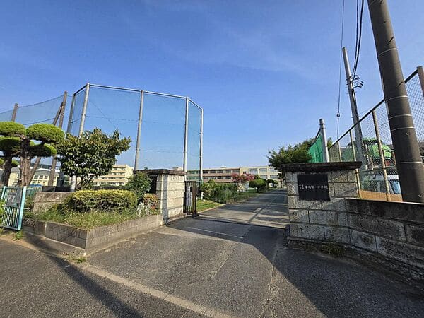 千葉市立幸町第一中学校