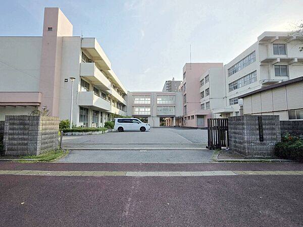 千葉市立幸町第二中学校