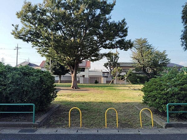 山の根公園まで約1372m