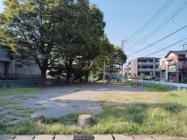 中溝公園まで約110m