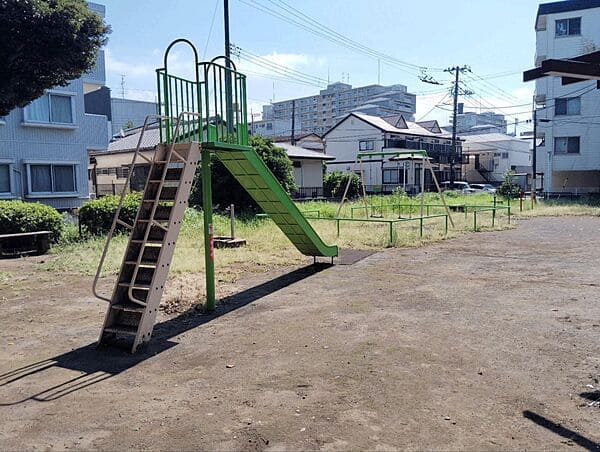 轟町児童公園まで約731m