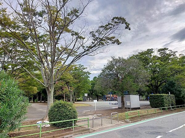 千城台公園まで約818m