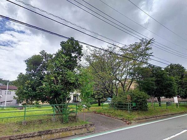 若松台東公園まで約694m
