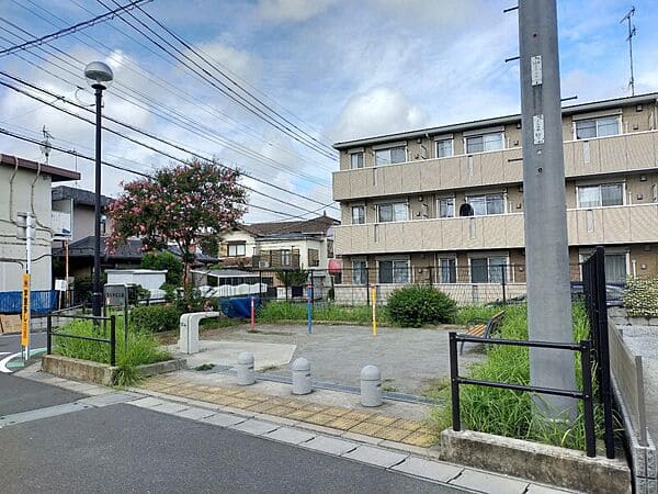 若松中広公園まで約681m