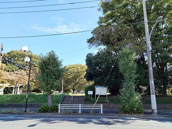 小倉台公園まで約590m