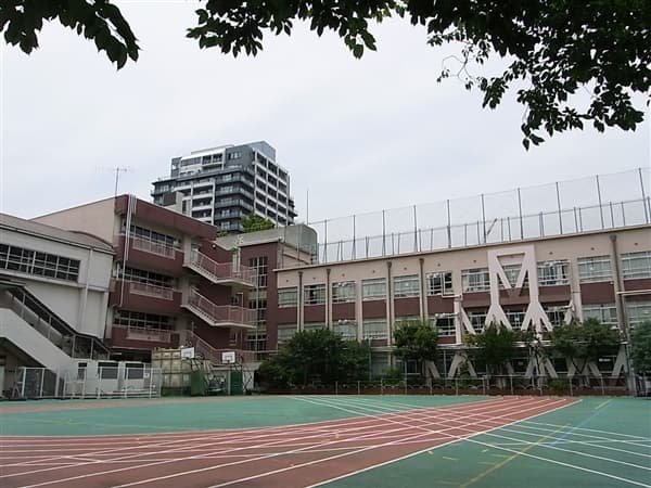 新宿区立市谷小学校