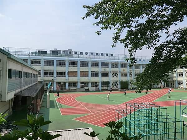 新宿区立淀橋第四小学校