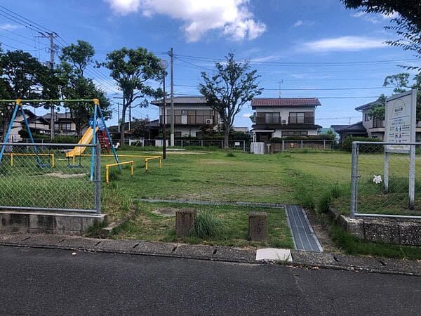 西油山北公園まで約90m