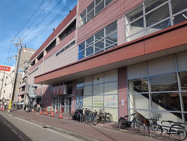ライフ西代店まで約474m