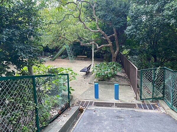 滝山北公園まで約753m
