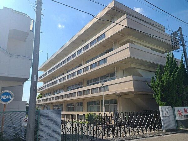 横浜市立西谷中学校