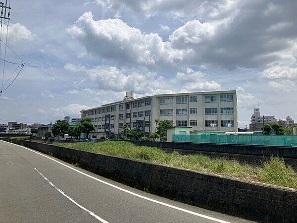 福岡市立室見小学校