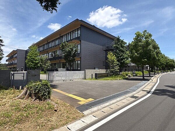 流山市立おおぐろの森中学校