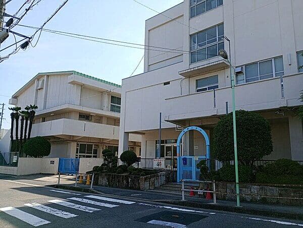 名古屋市立本郷小学校