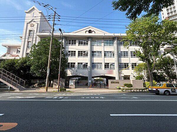 福岡市立警固小学校