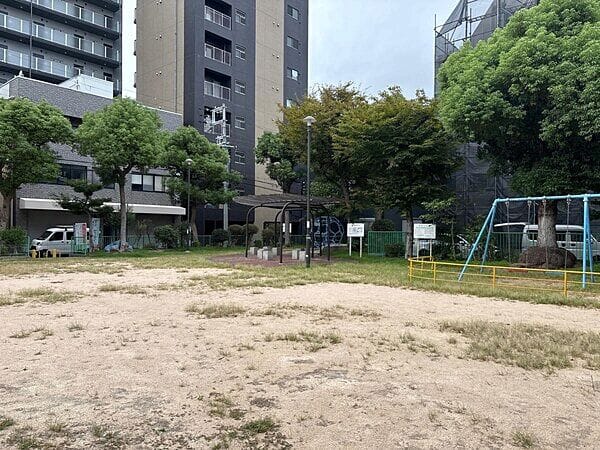 佐比江公園まで約76m