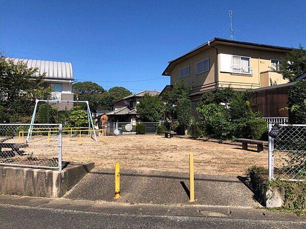 藤見台団地公園まで約427m