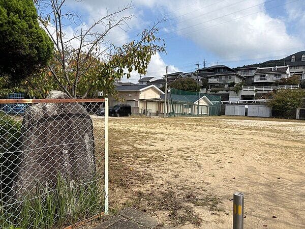 水城ヶ丘中央公園まで約714m