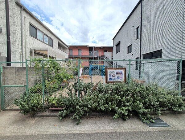 楠丘6市民公園まで約840m