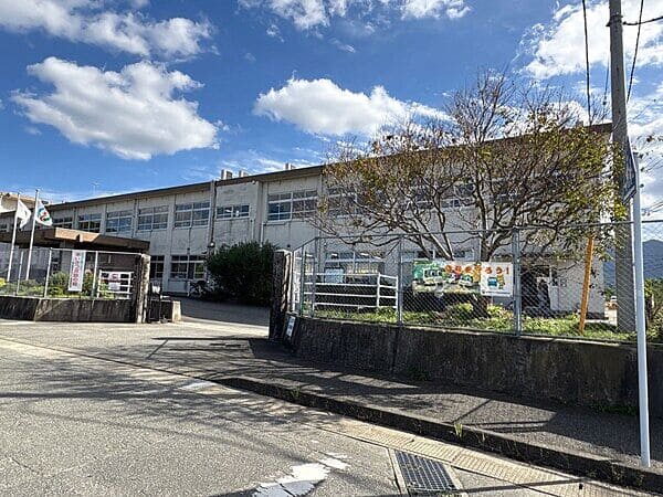 糸島市立怡土小学校
