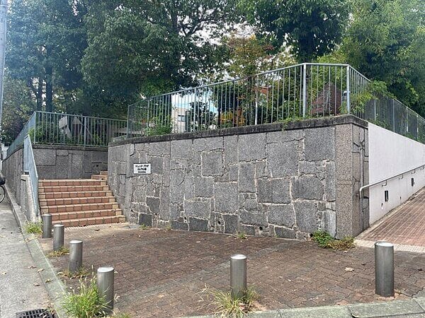 どんぐり公園（神戸市）まで約693m