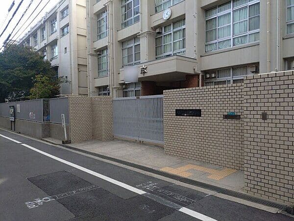 大阪市立住吉第一中学校