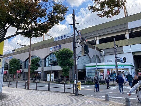 近畿日本鉄道「布施」駅まで約800m