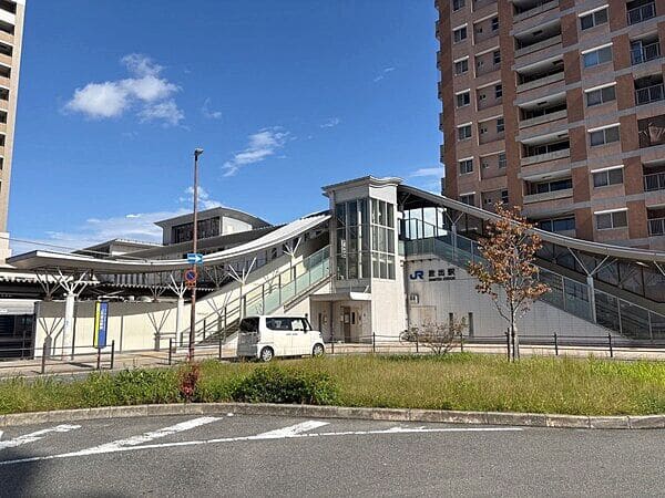 JR「放出」駅まで約560m