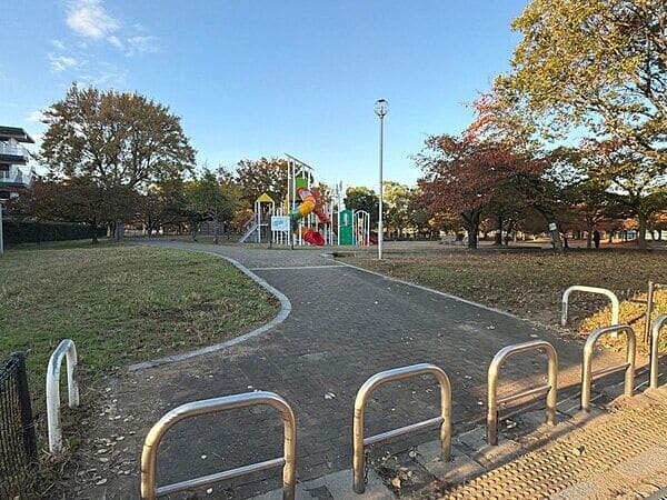 金岡公園まで約974m