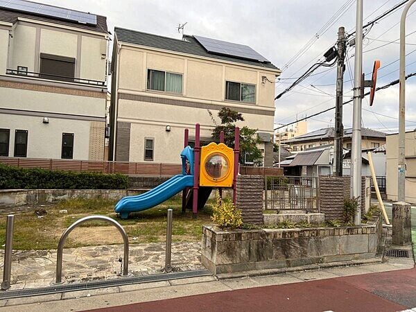 菱屋東北公園まで約198m