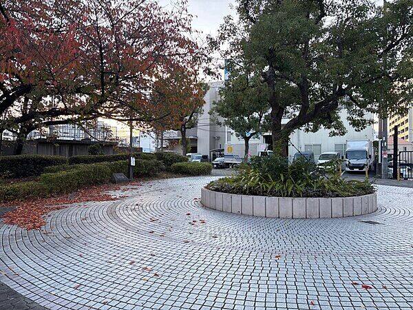 西三荘ふるさと広場まで約868m