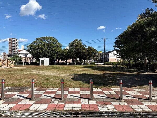 五ツ屋公園まで約203m