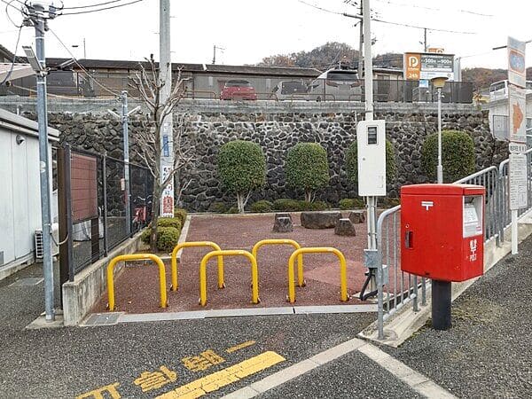 額田駅前公園まで約637m