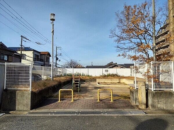 六万寺第２公園まで約867m