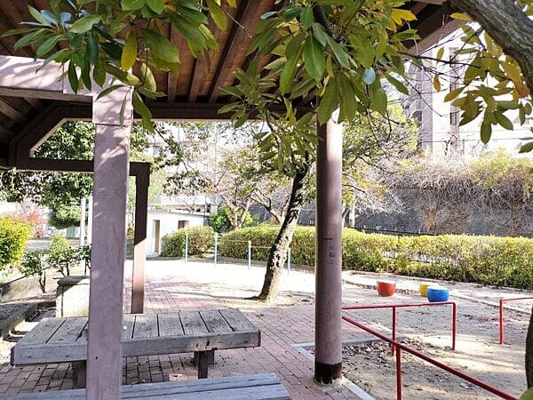 半町南公園まで約823m