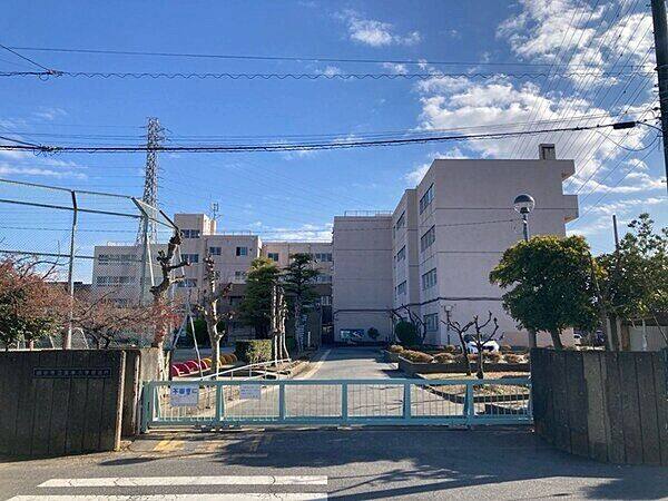 越谷市立宮本小学校