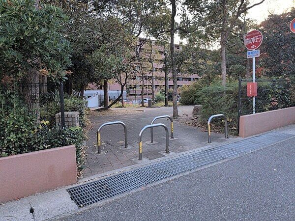 潮見台南公園まで約575m