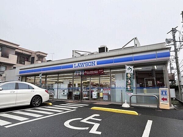 ローソン 市川新田三丁目南店まで約607m