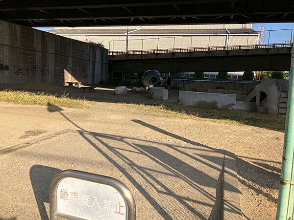 島江町西児童遊園まで約369m