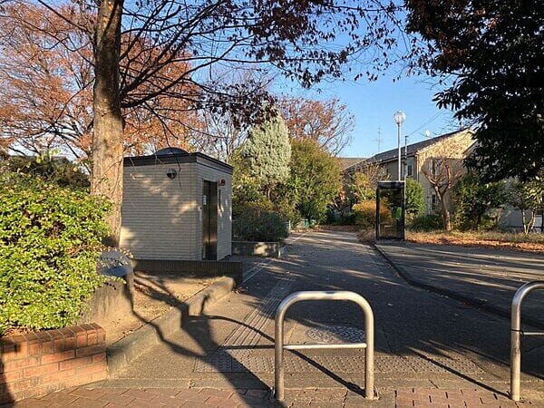 大黒町南公園まで約498m