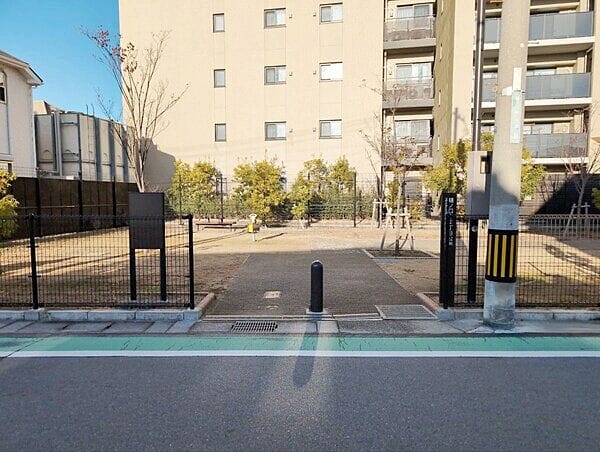 樋ノ口町二丁目公園まで約204m